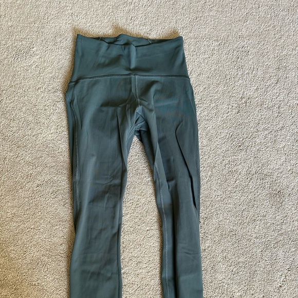 Lululemon Train Times 7/8 Pant *25" Sea Steel Size 4 - Picture 6 of 10